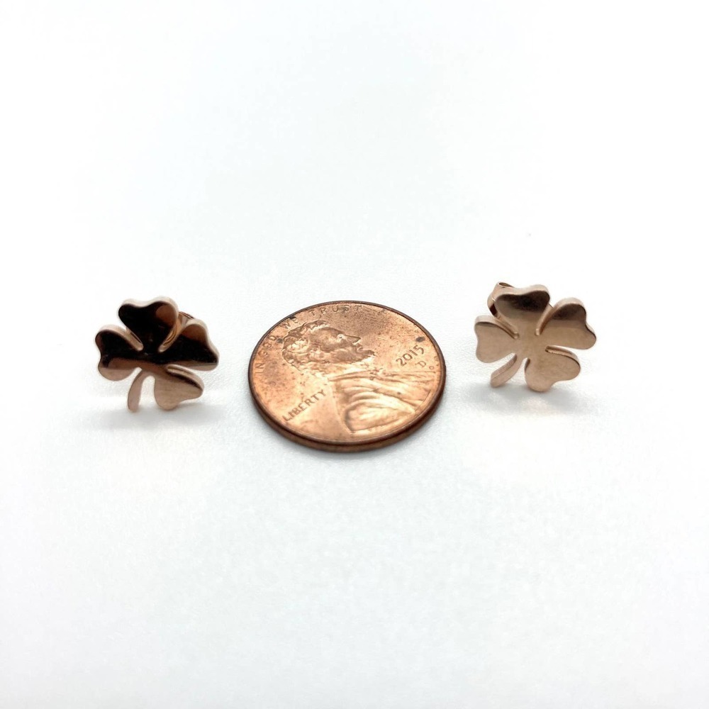 Rose Gold Four Leaf Clover Earring Pair - Picture 8 of 9